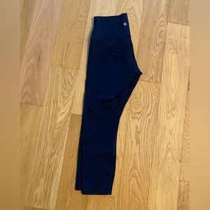 Lululemon Wunder train leggings 21” crop